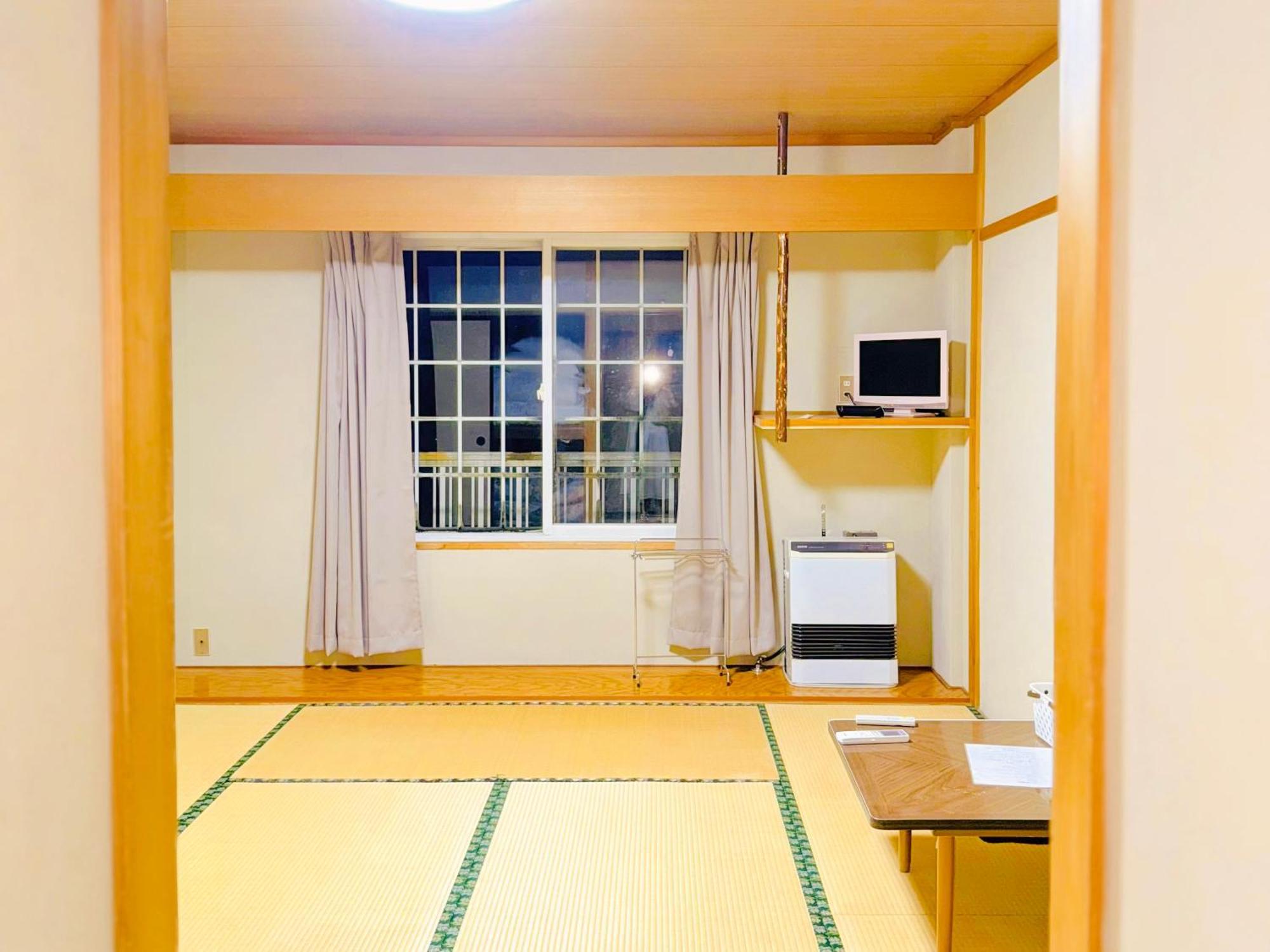 Snowhouse Memorie Hotel-石打丸山 Seki  Екстер'єр фото